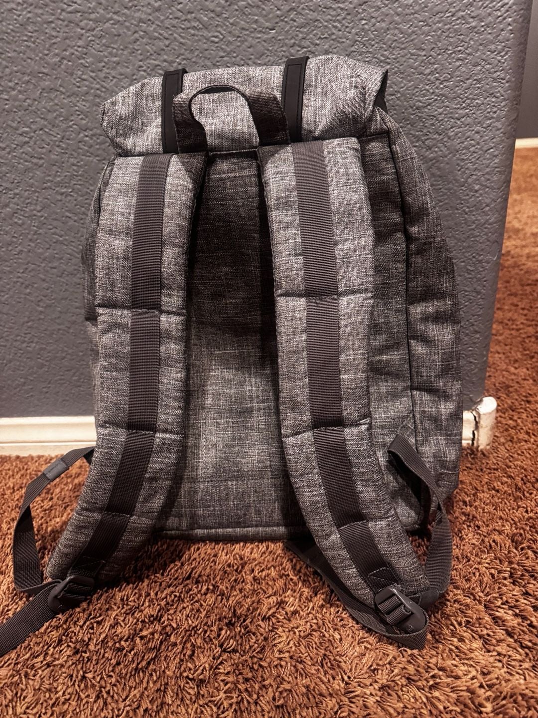 Herschel Supply Co. Retreat Backpack in Raven Crosshatch  7