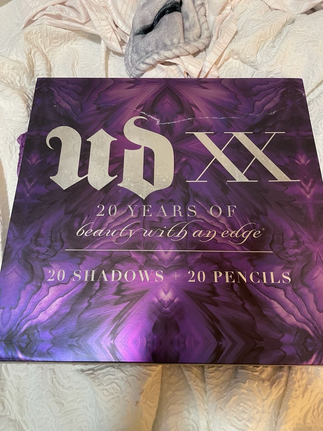 NEW NIB Urban Decay * XX 20 years of beauty with an edge. 20 eyeshadows and 20 eyeliners. 1