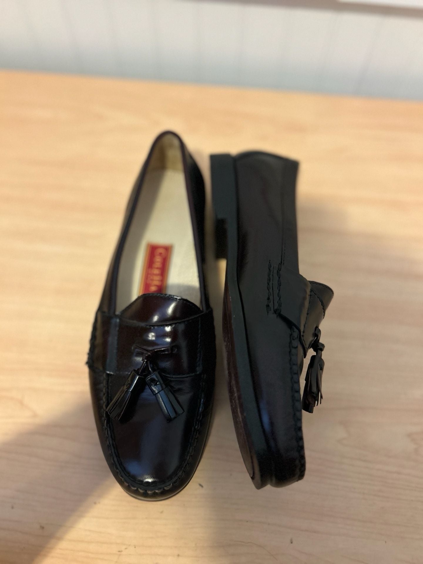 Cole Haan City Burgundy Leather Tassel Loafers 7