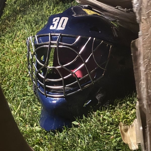 Bauer Ice Hockey Goalie Mask with Cage