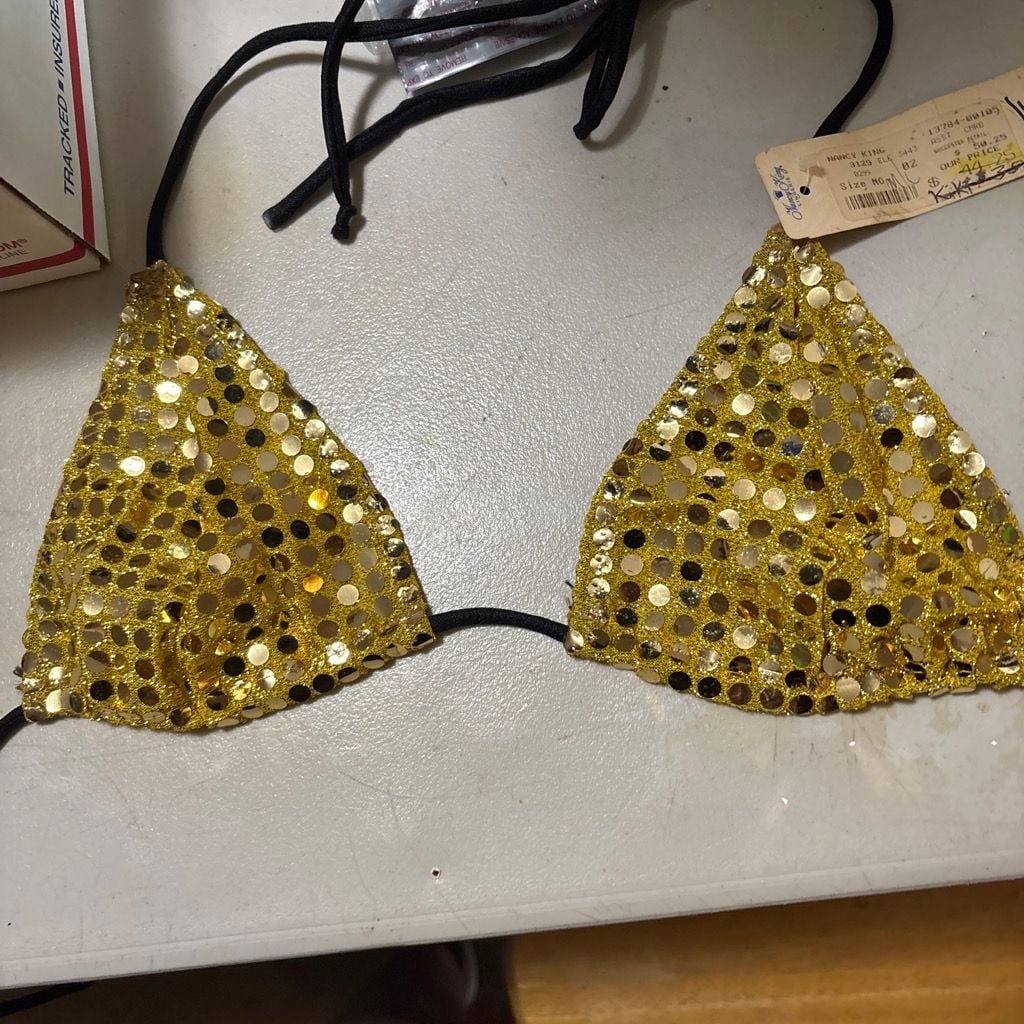 Nancy King Women's Gold Sequin Two-Piece Halter Top and Mini Skirt Set 3