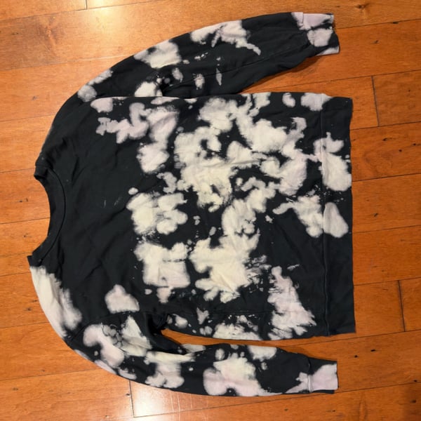 T.La Women's Tie-Dye Crewneck Sweatshirt Black and White