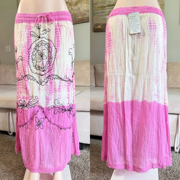 Vintage Pink and White Tie-Dye Embroidered Maxi Skirt