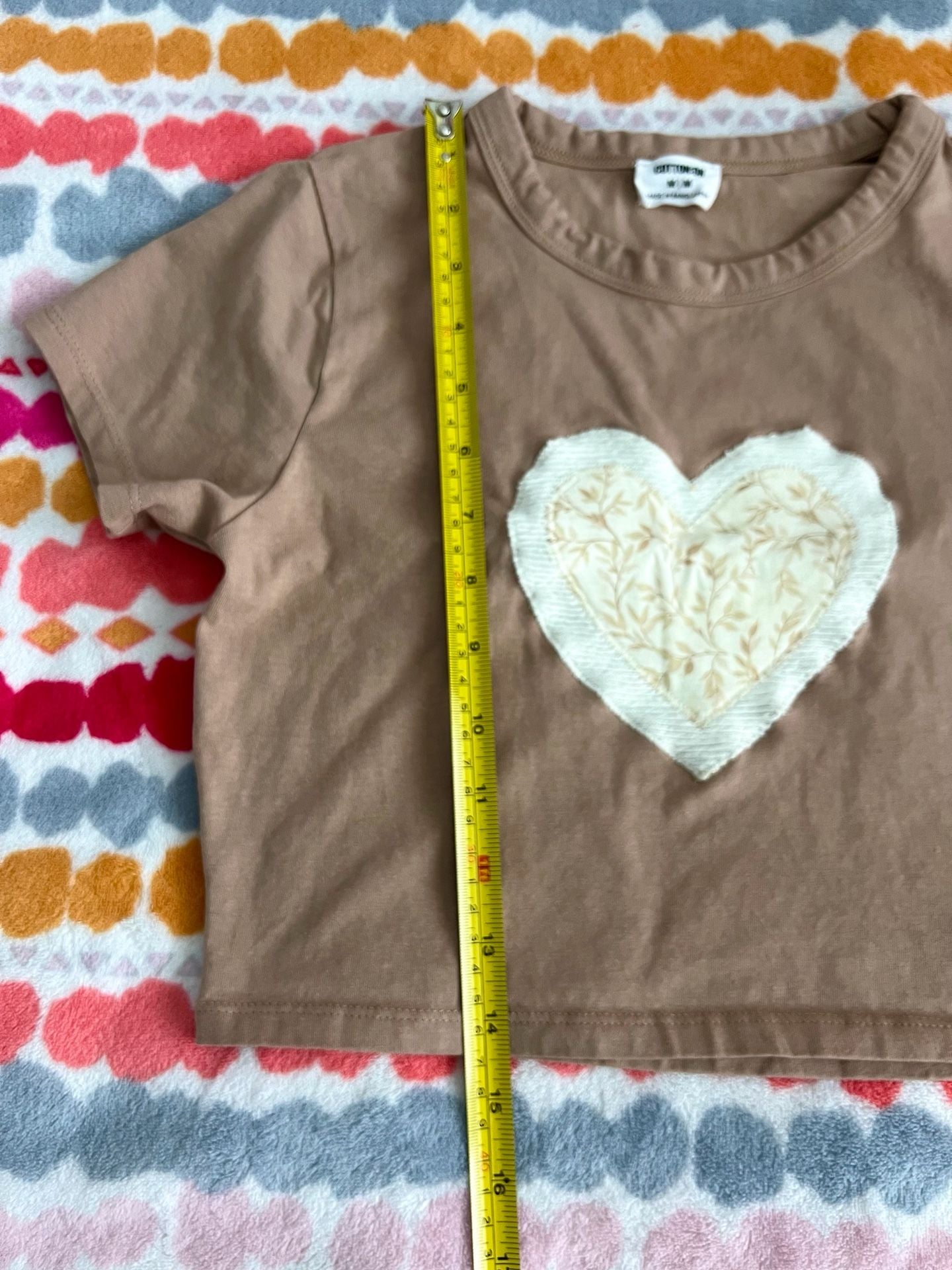 Handmade Cotton:On Brown Crop T-Shirt with Floral Heart Patch 5