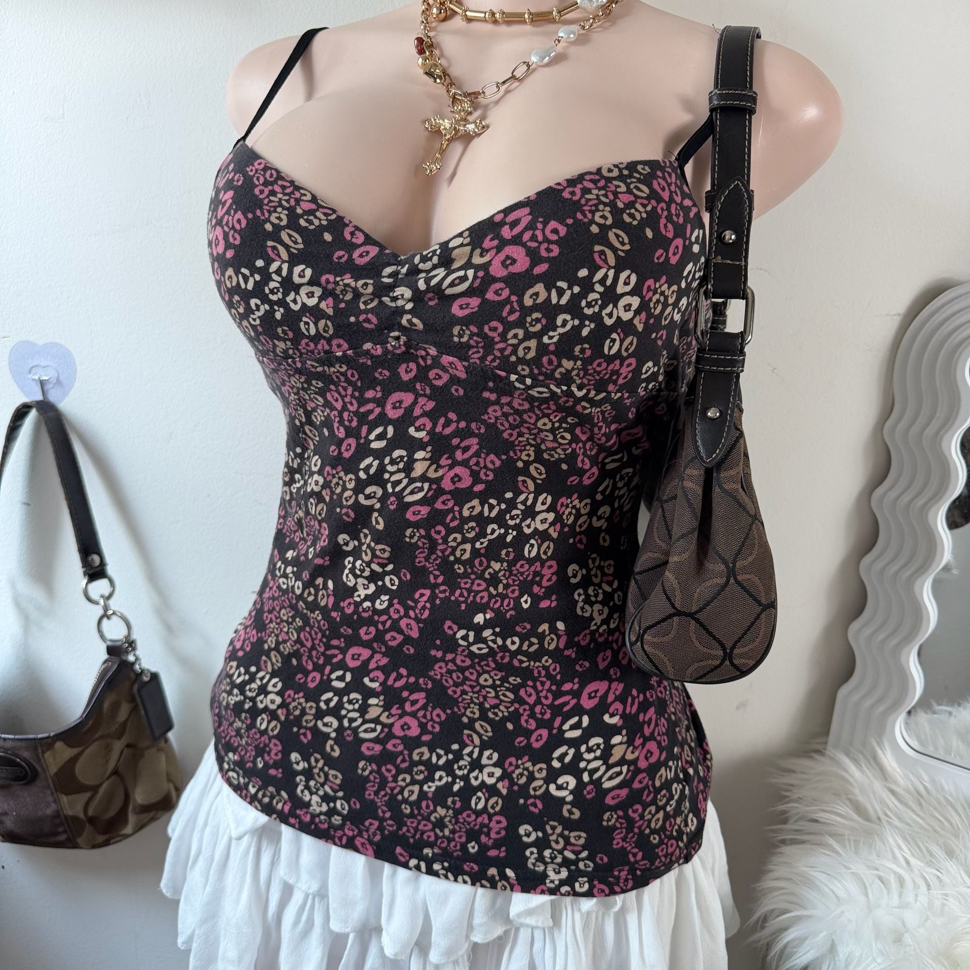 Product thumbnail 4