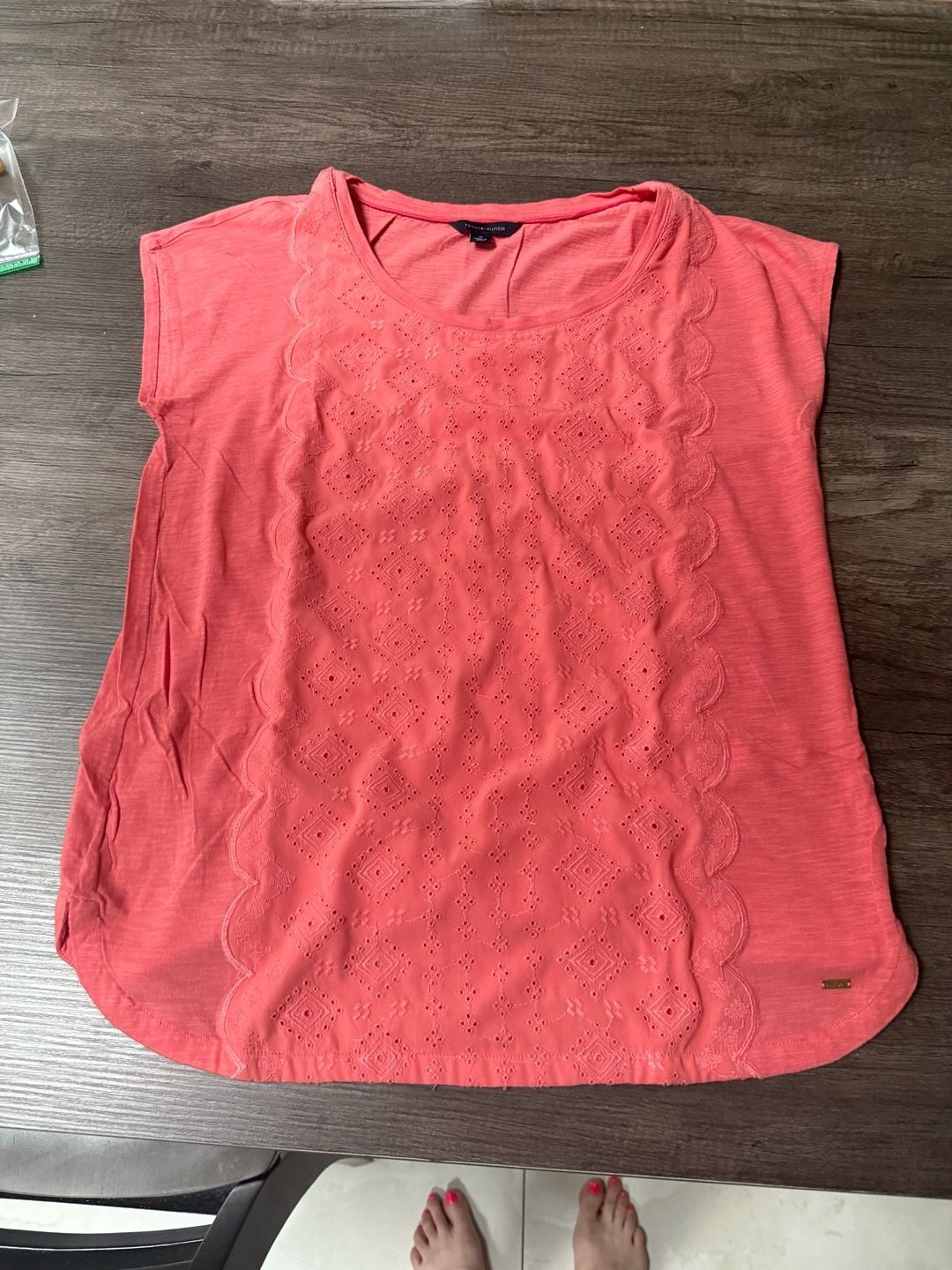 Tommy Hilfiger Women's Sleeveless Eyelet Detail Coral Tank Top 4