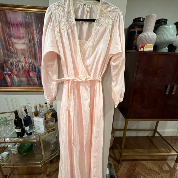 Vintage Miss Dior Sz S Blush Pink Nylon Full-Length robe and nightgown peignoir set 2