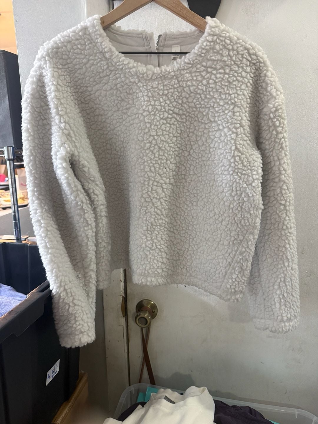 Lululemon Fuzzy Fleece Pullover 2
