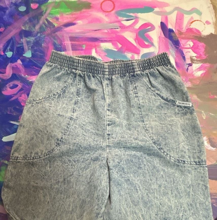 Product thumbnail 4