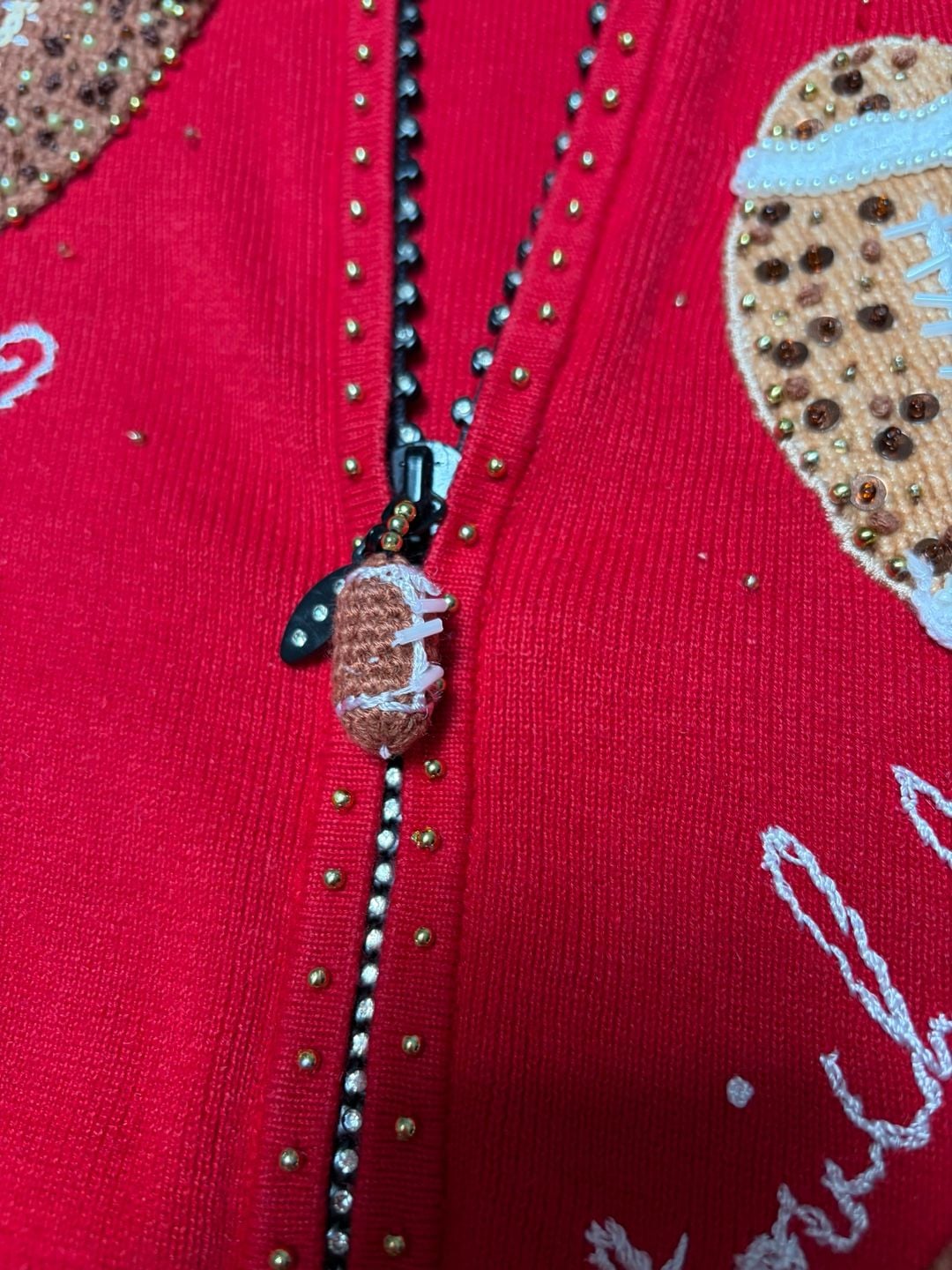VINTAGE Berek Women's Red Beaded Football Themed Full Zip Sweater size Large 8
