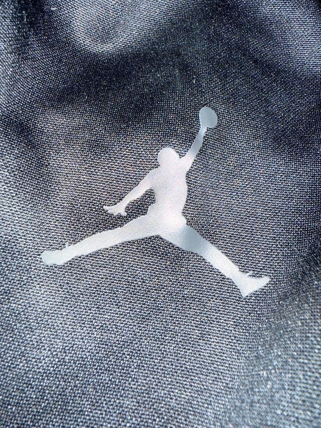 Nike Air Jordan 23 Alpha Therma Pullover Hoodie AO8863-010 8
