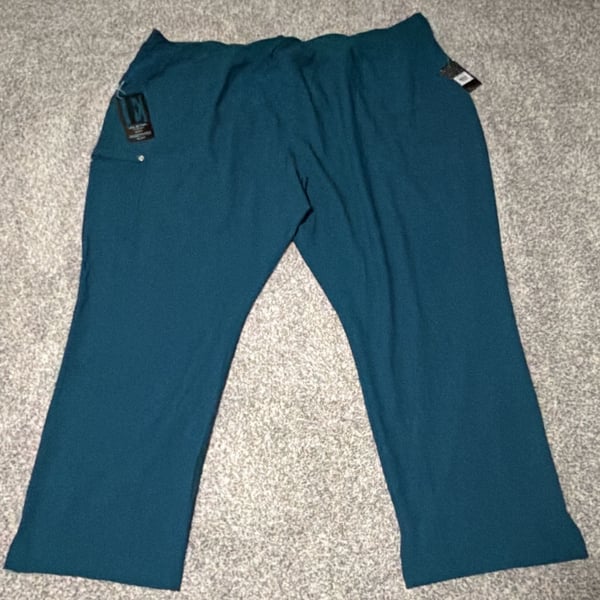 Elle Scrubs Women's Mid-Rise Straight Leg Pull-On Scrub Pants Style EL130 Teal Blue Size 5XL