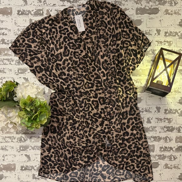 L and XL OEFAN Women's Leopard Print Short Sleeve Open Front Cardigan Kimono