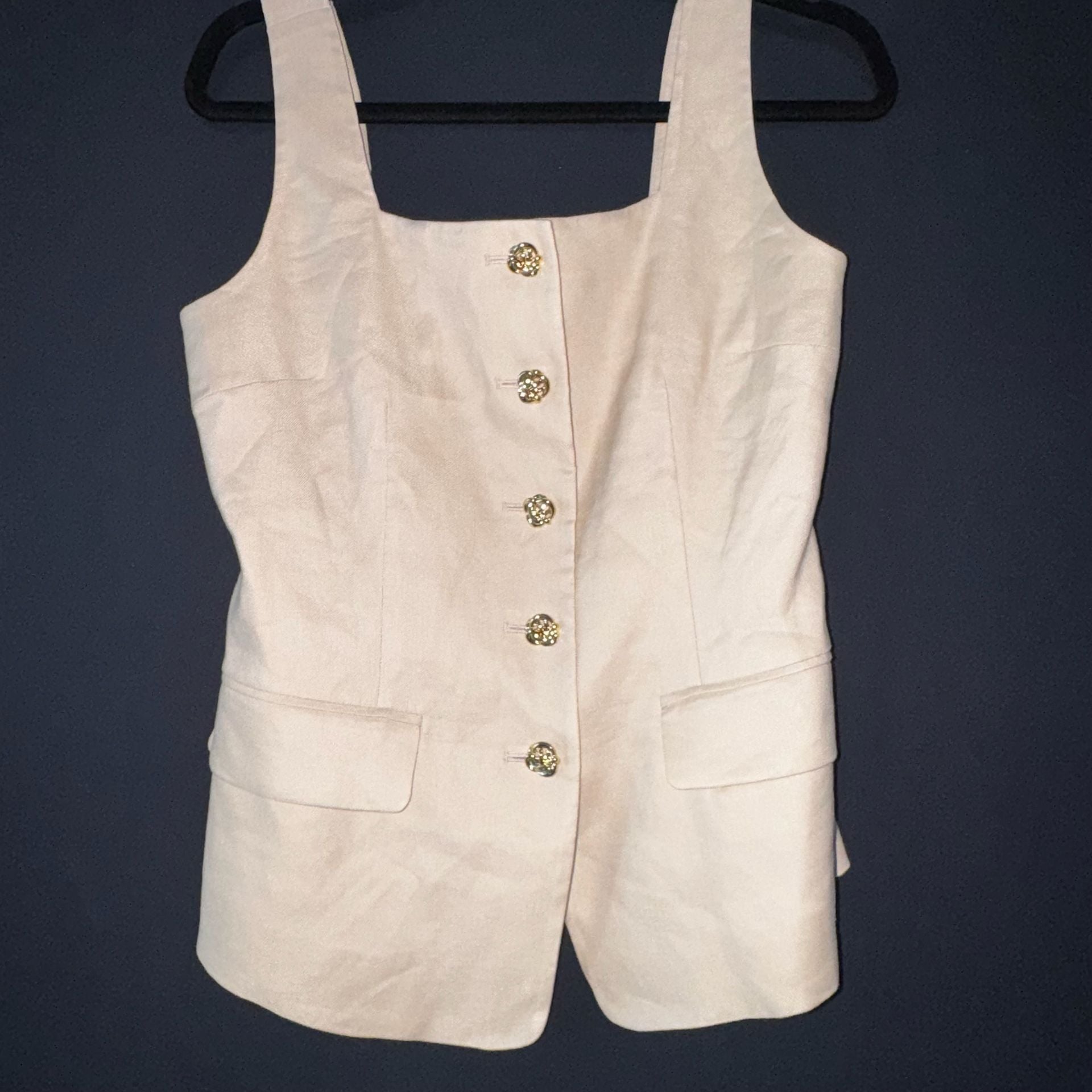 Elie Tahari Women's Square Neck Tailored Button-Front Vest 8