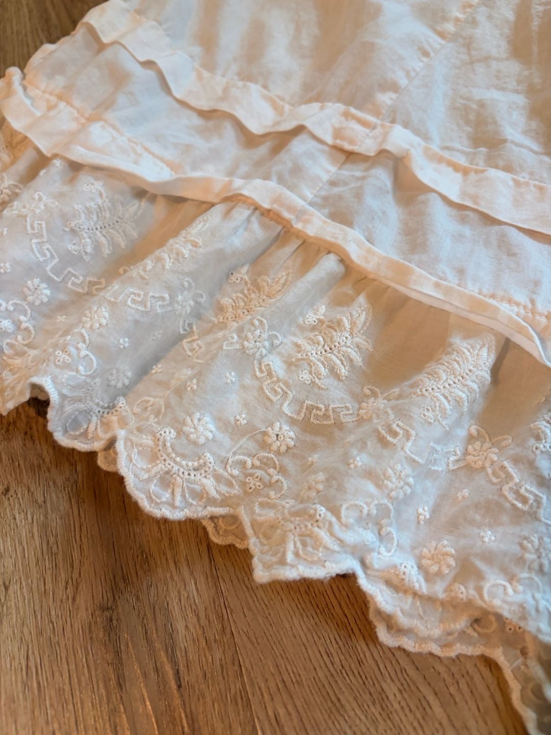 Johnny Was Women's Ivory Eyelet Sleeveless Mini Dress Size S 100% cotton 5