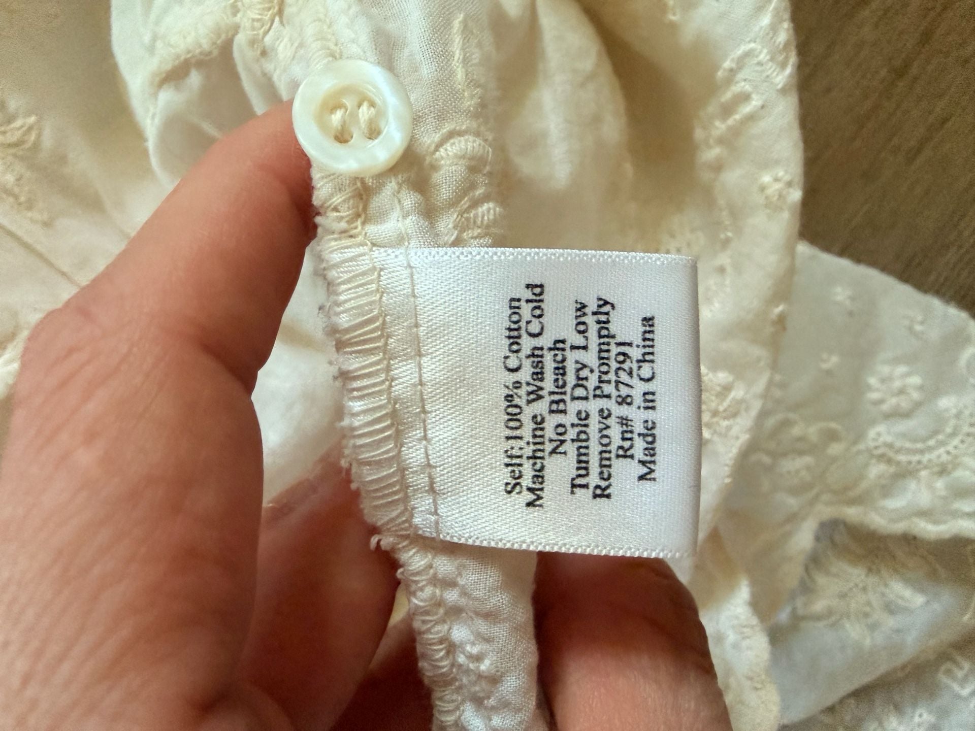 Johnny Was Women's Ivory Eyelet Sleeveless Mini Dress Size S 100% cotton 10
