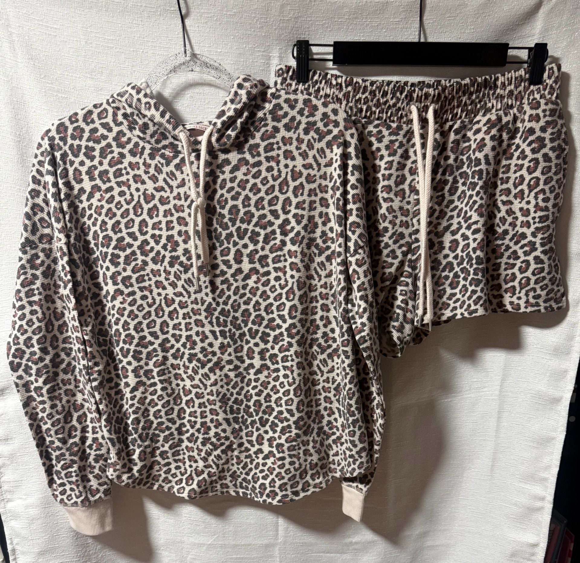 Victoria's Secret Women's Waffle Knit Leopard Print Hoodie and Shorts Loungewear Set 1