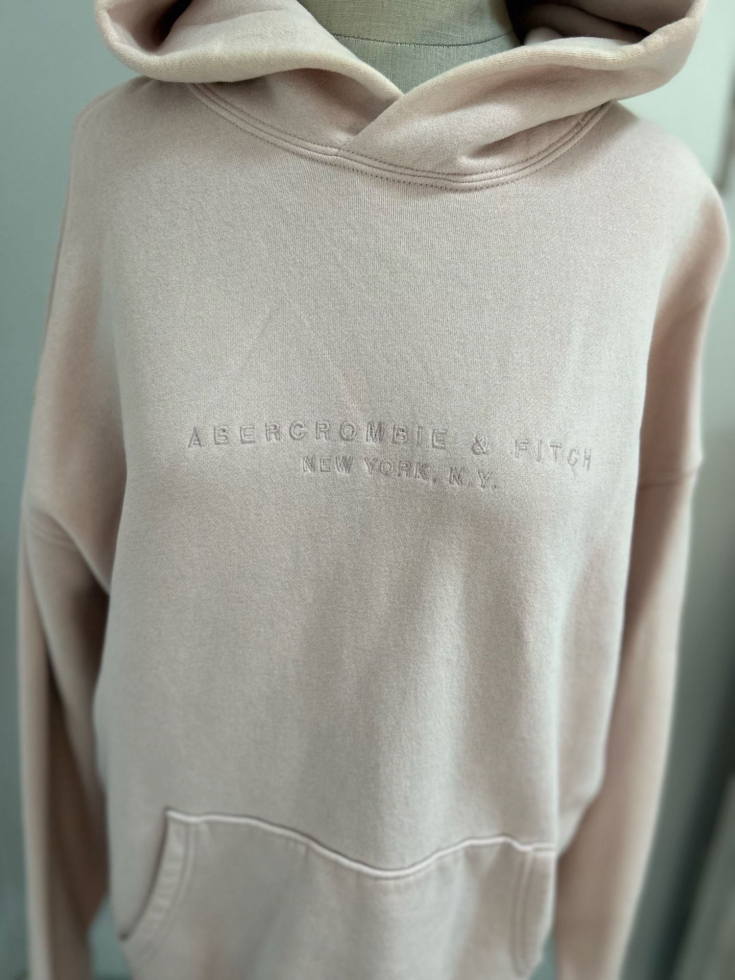 Abercrombie & Fitch Soft A&F Fleece Relaxed Hoodie in Light Pink 3