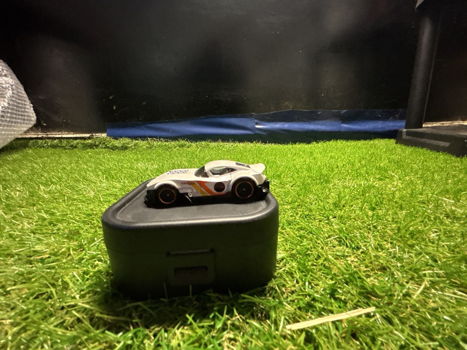 Hot Wheels Muscle and Blown White Diecast Toy Car 2