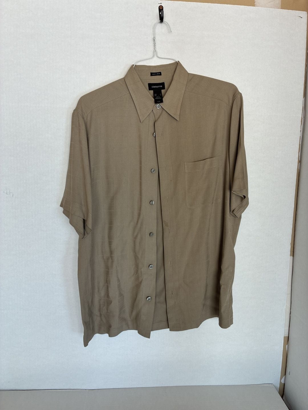 Claiborne Mens Tan Short Sleeve 100% Silk Button Down Shirt 2