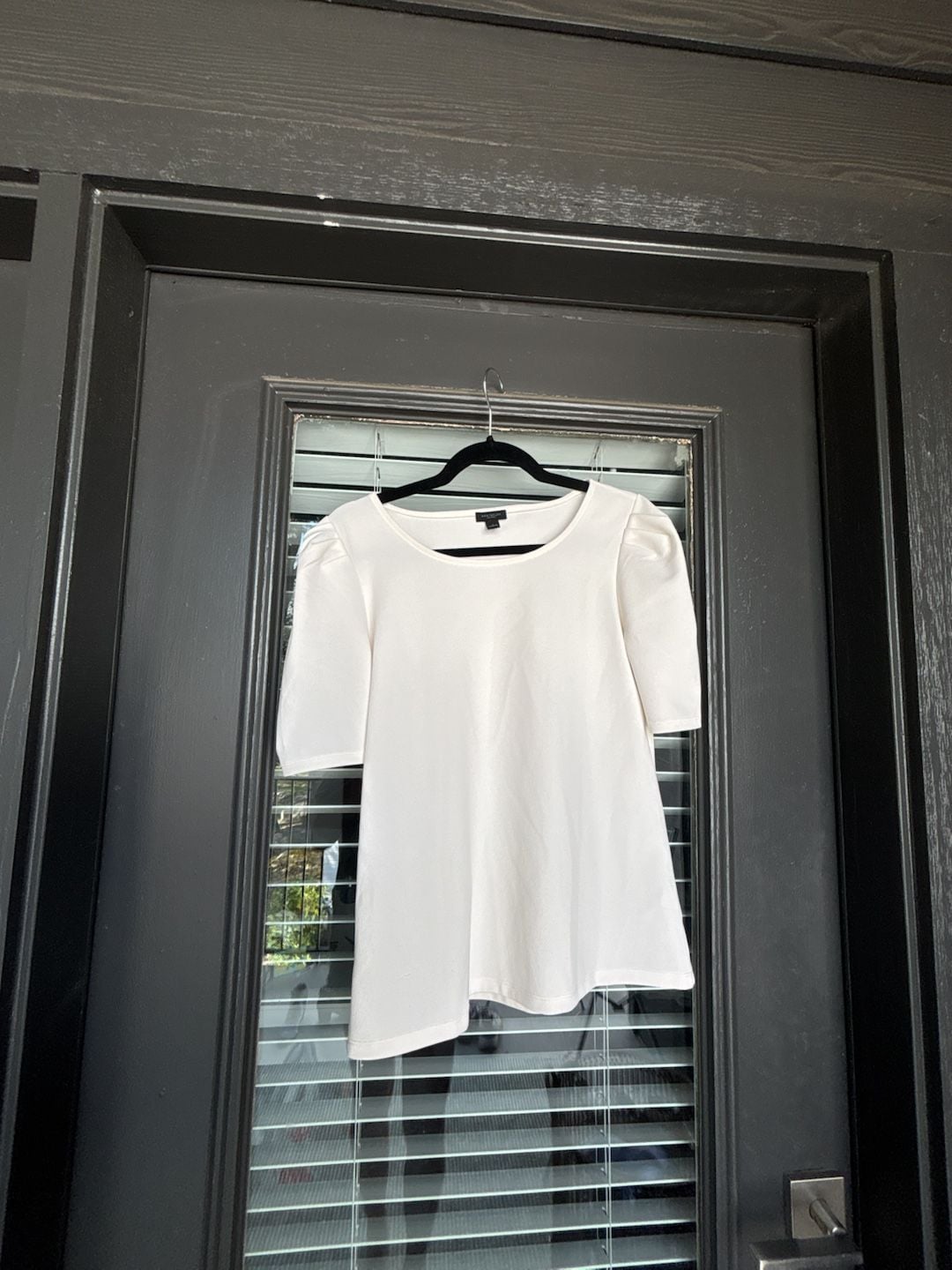 Ann Taylor Factory White Puff Sleeve Top 2