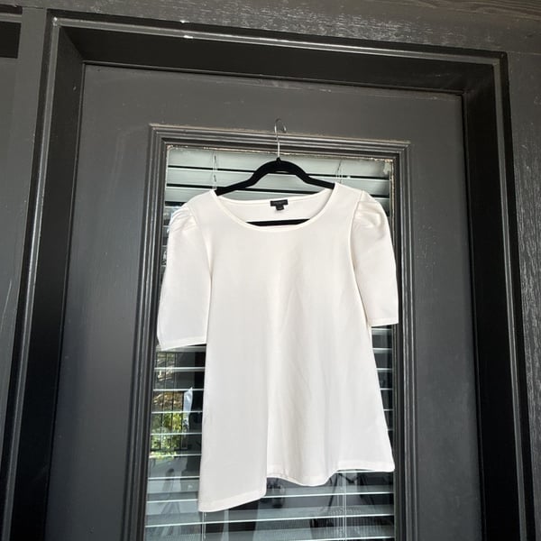 Ann Taylor Factory White Puff Sleeve Top
