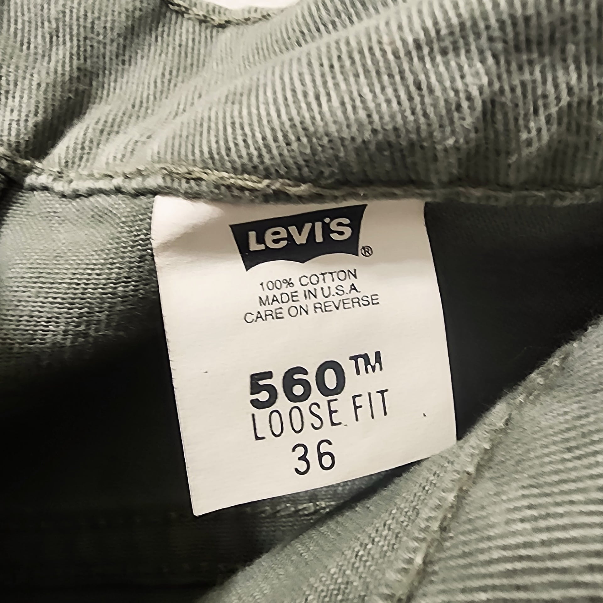 Vintage Levi's 560 Loose Fit Denim Shorts Green Men's Size 36 Made in USA 6