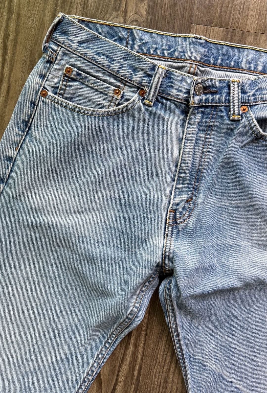 Vintage Levi's 505 Regular Fit Straight Leg Jeans, Light Wash, Men's Size 33x34 5