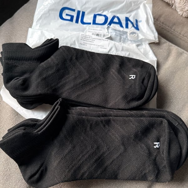6 pair of Gildan Men's Flatknit Plaiting No-Show Socks Style GBM0004LG06AM