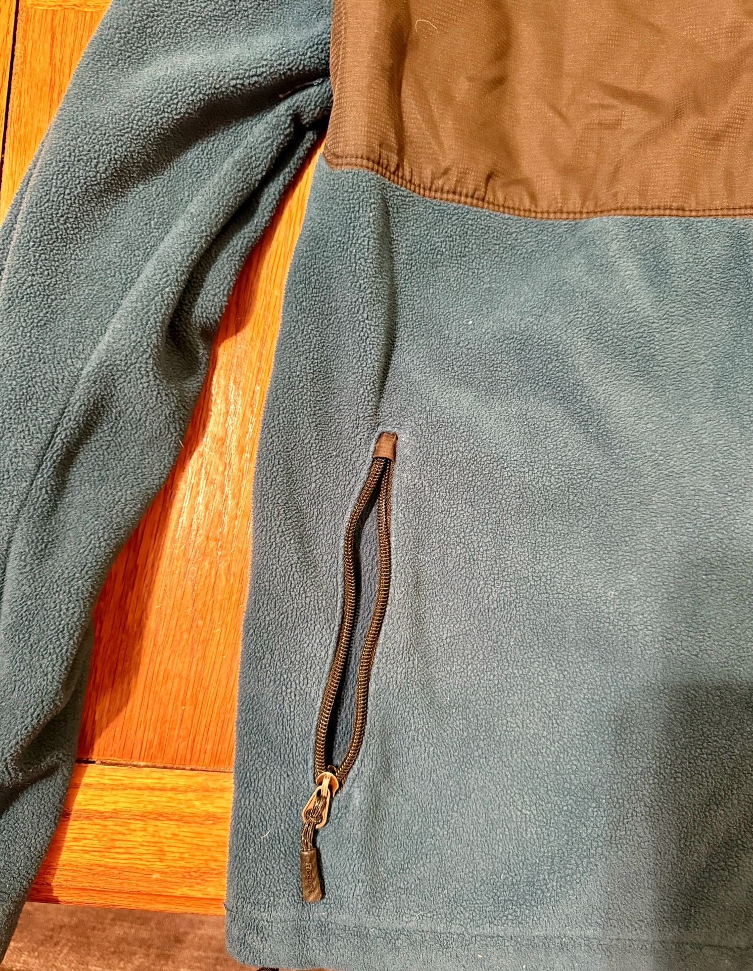 Reebok Men's Full Zip Fleece Jacket with Chest Pocket 4