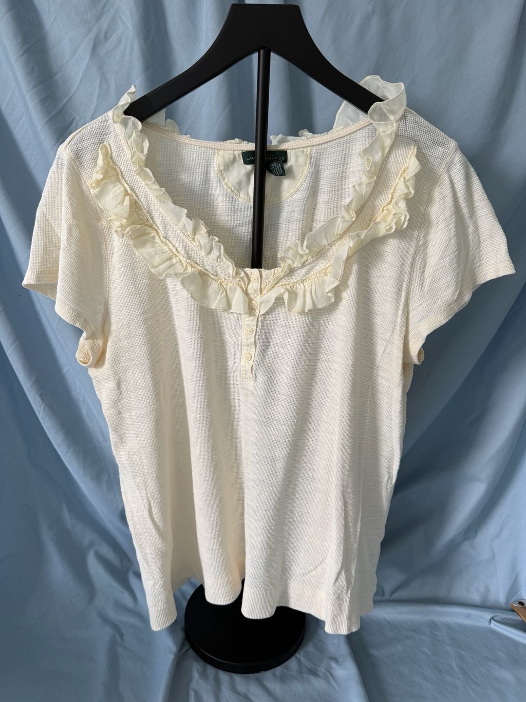 Lauren Jeans Co. Ralph Lauren Women's Cream Waffle Knit Short Sleeve Henley with Ruffle Trim 2