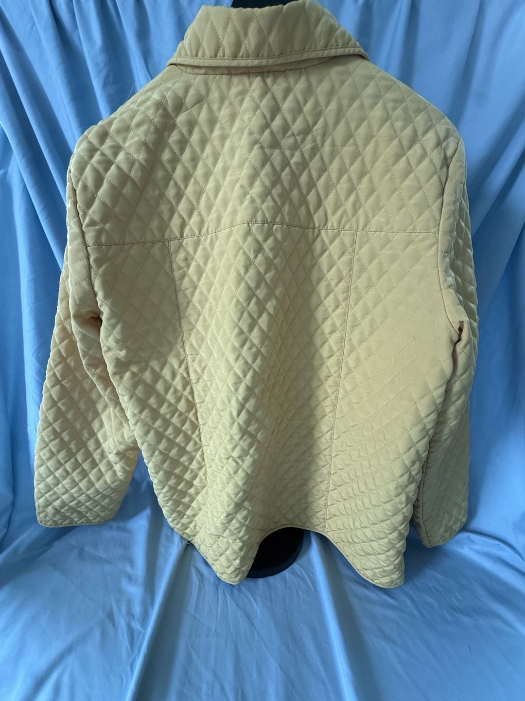 Product thumbnail 3