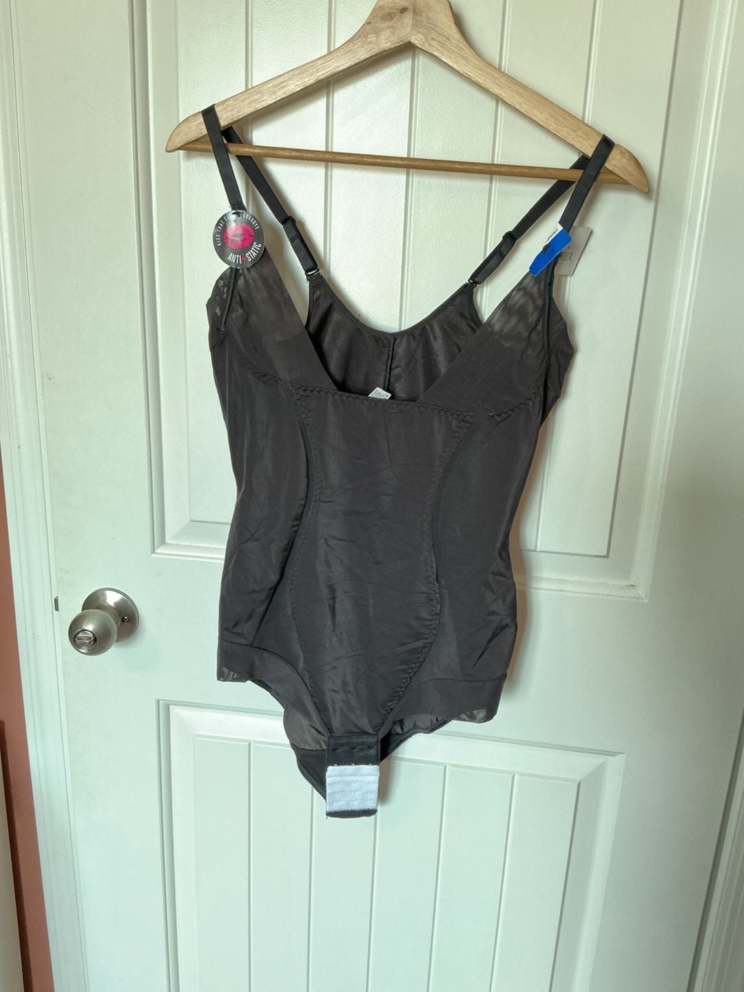 NWT Maidenform Firm Foundations Open Bust Body Shaper XL Black DM5004 2