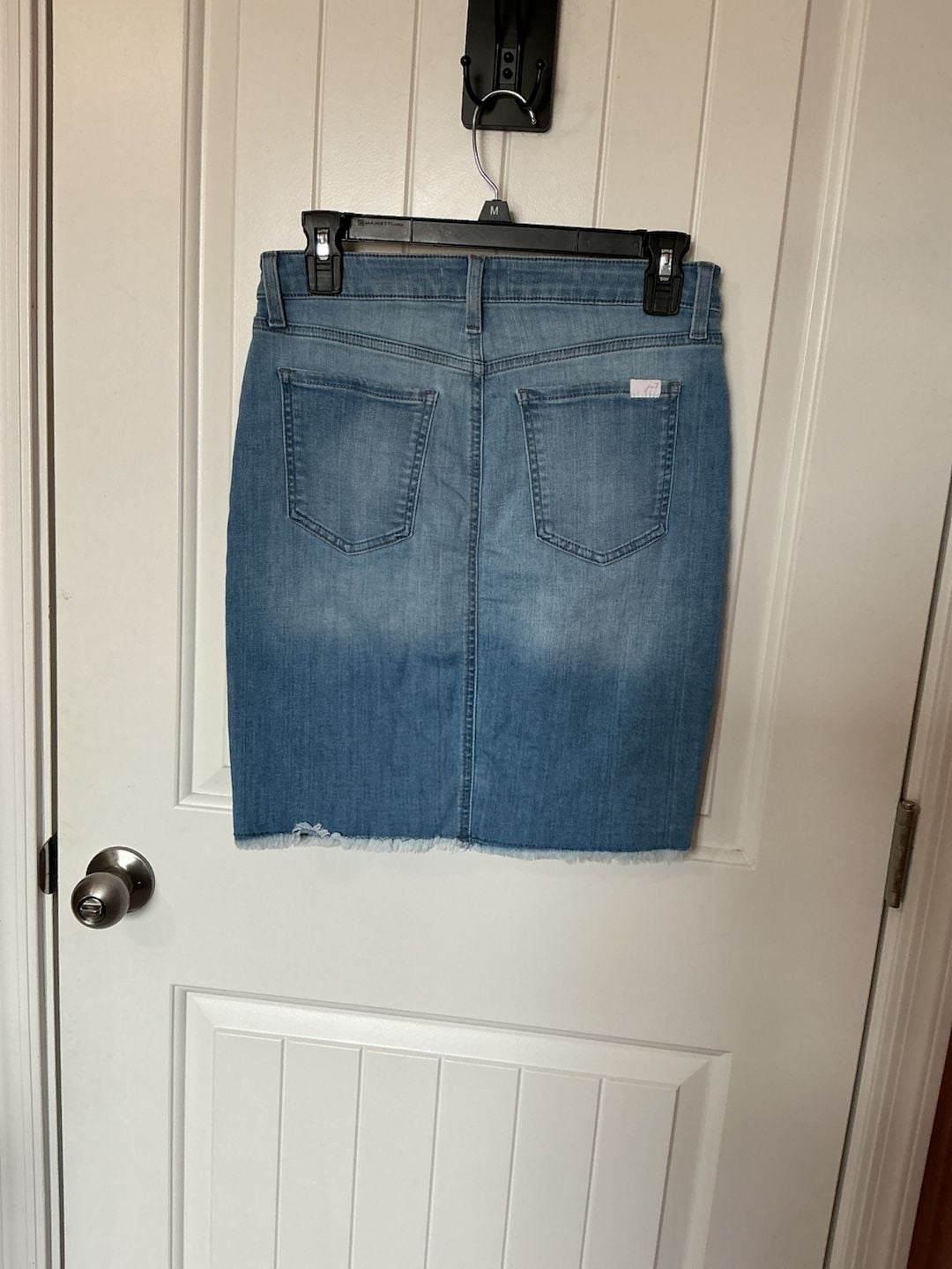 Jen7 for all mankind Medium Wash Denim Pencil Skirt with Raw Hem W28 3