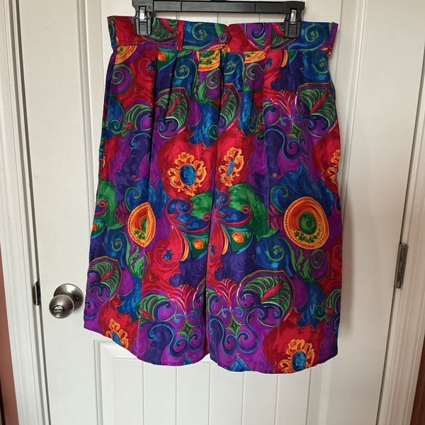 Vintage Pat Argenti Sportswear 100% Silk Colorful Print Pleated Shorts Large