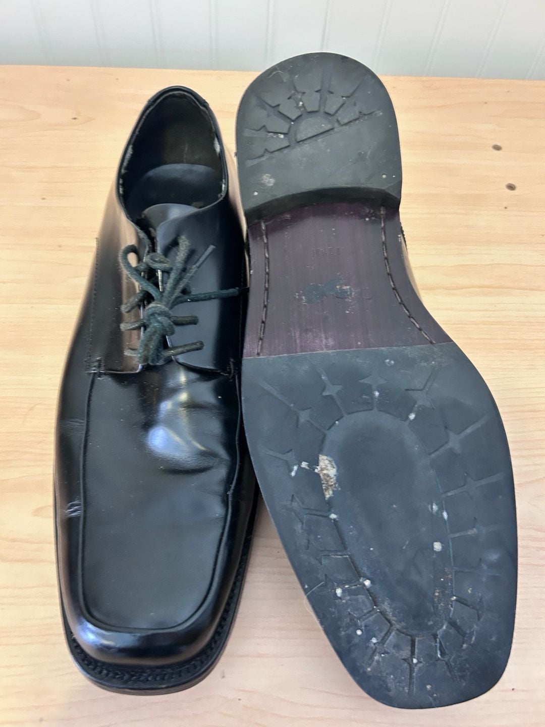 Calvin Klein Hamilton II Men's Black Leather Square Toe Oxford Dress Shoes 6