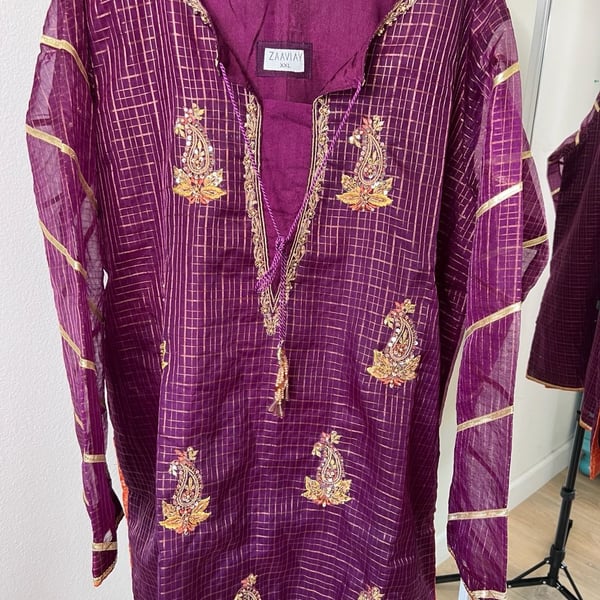 Zaaviay Luxury Pret Embroidered 2-Piece Festive Salwar Kameez Tunic Set