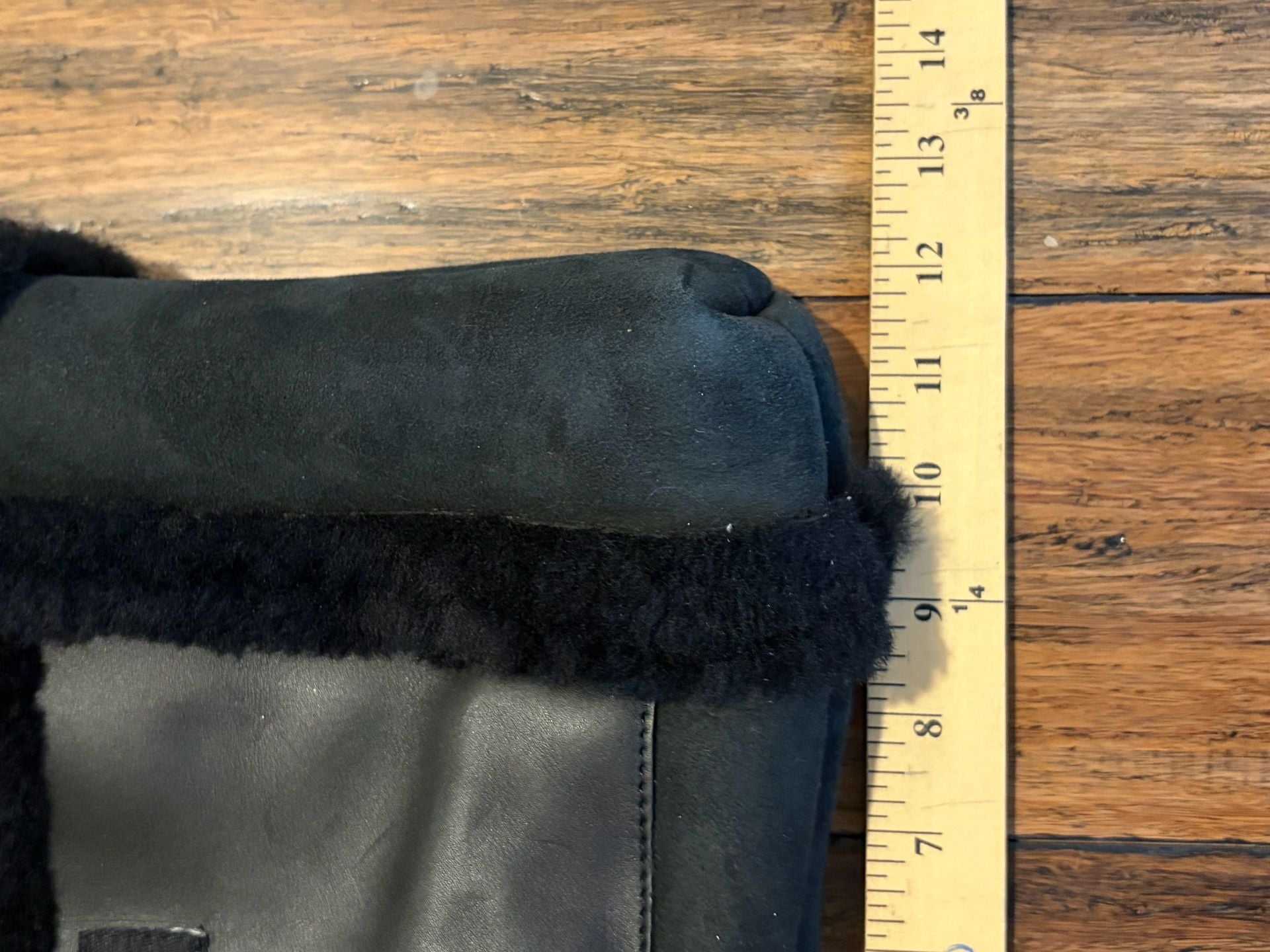 UGG Australia Black Suede and Shearling Tote Bag with Leather Trim 11