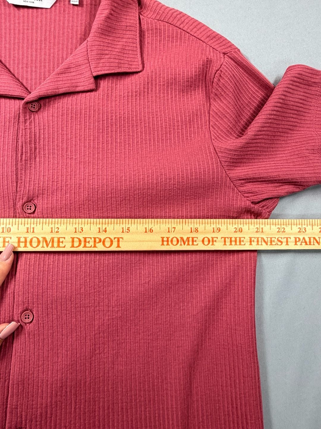 Kenneth Cole New York Men's M Short Sleeve Textured Camp Shirt in Dusty Rose 6
