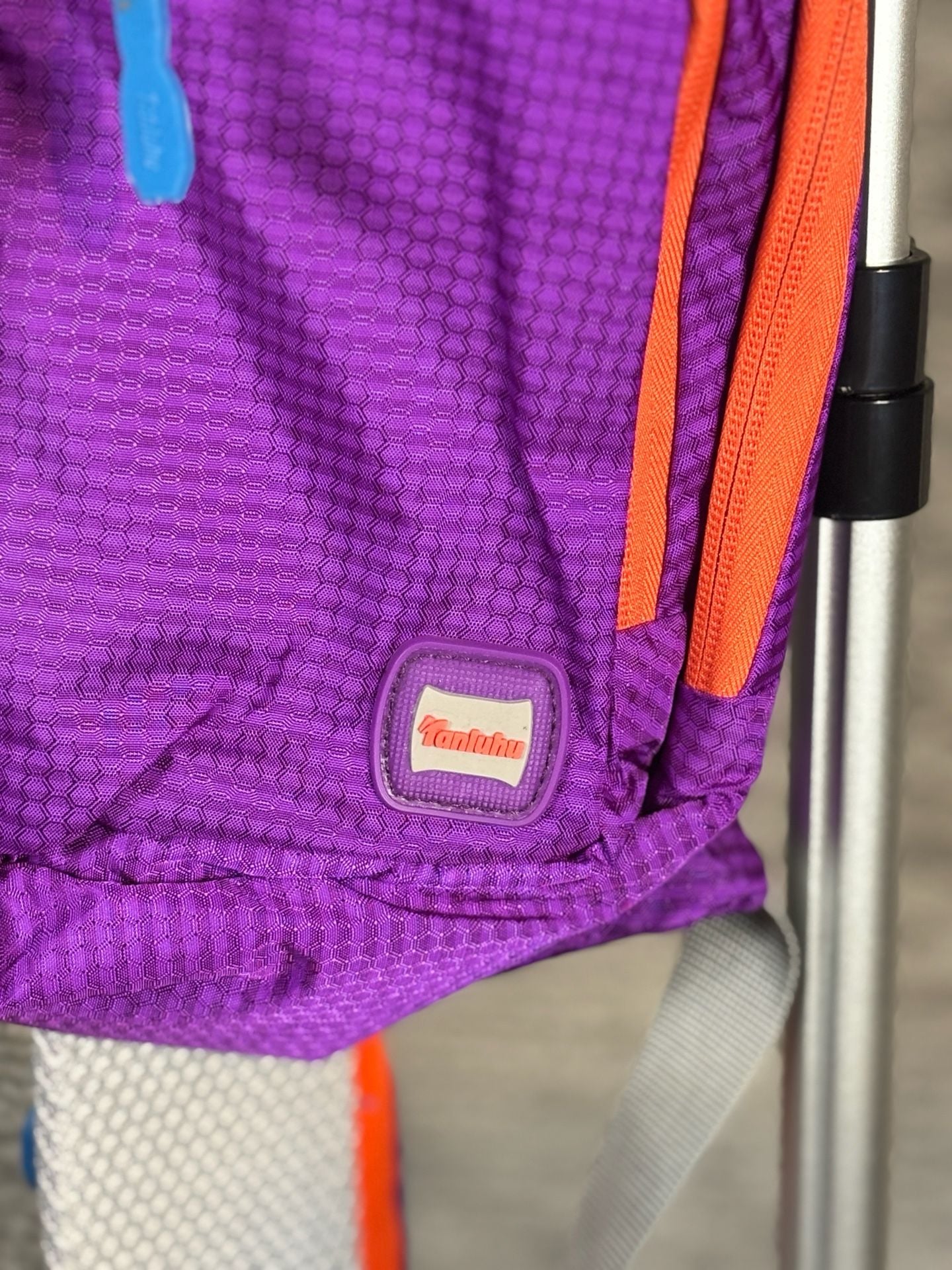 Tanluhu Lightweight Outdoor Sling Crossbody Backpack with Side Pocket 4