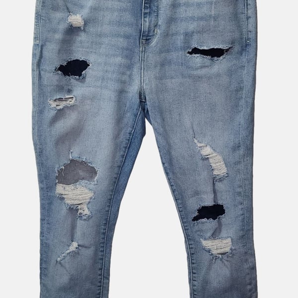 Arizona Jean Co. Women's Distressed Hi-Rise Skinny Jeans Size 17 Light Wash