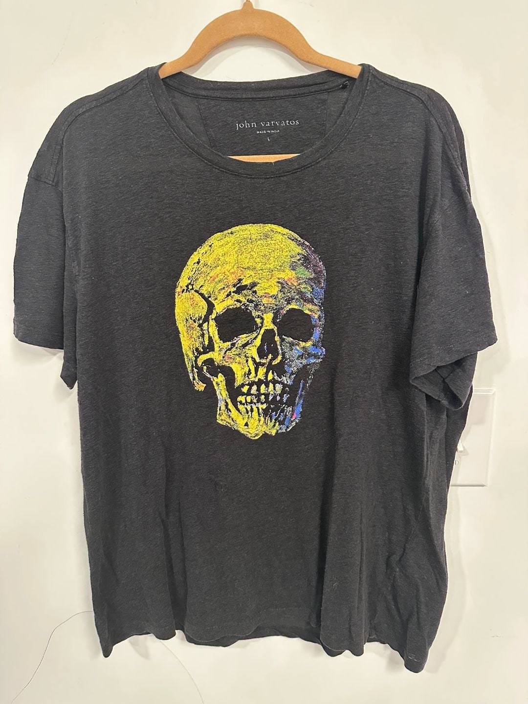 John Varvatos Men's Black Painted Skull Graphic T-Shirt Large 4