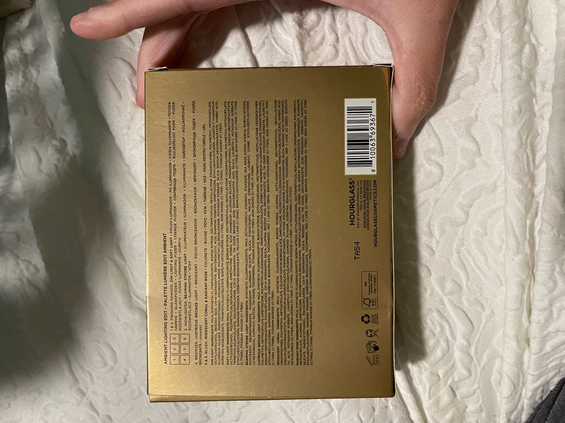 Hourglass x Barneys New York Ambient Lighting Edit Palette 4