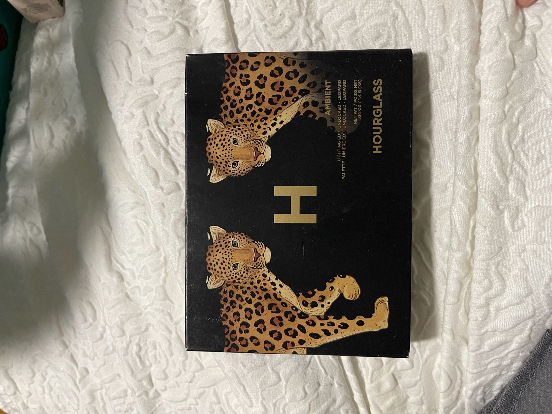 Hourglass Ambient Lighting Edit Unlocked - Leopard Palette 1