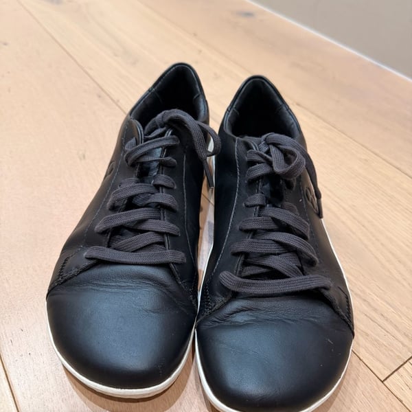 Vivobarefoot Geo Court II Black Leather Minimalist Barefoot Sneakers