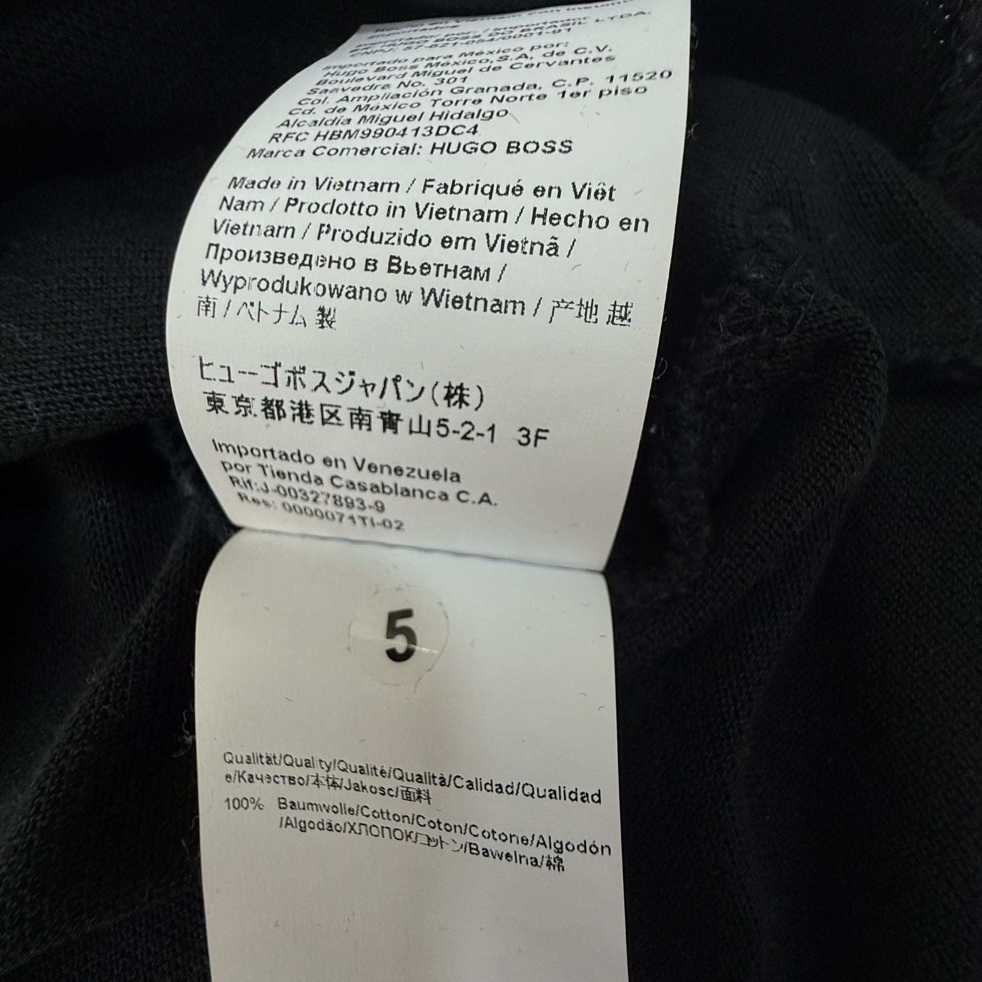 Hugo Boss Men's Black Polo Shirt with Tipped Collar Size L 5