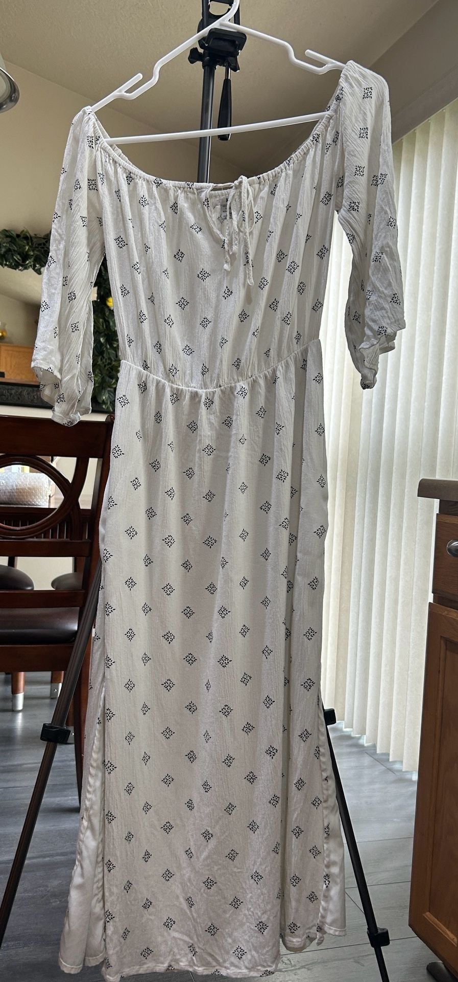 Amuse Society Cruz Ivory Print Off-the-Shoulder Gauzy Midi Dress Womens Small 2