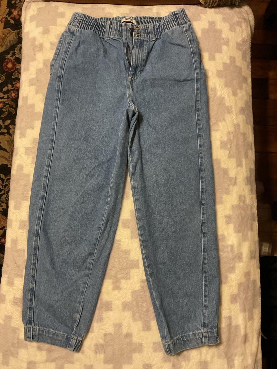 Tommy Jeans Women's Elastic Waist Jogger Jeans Mid Wash Size 6 3