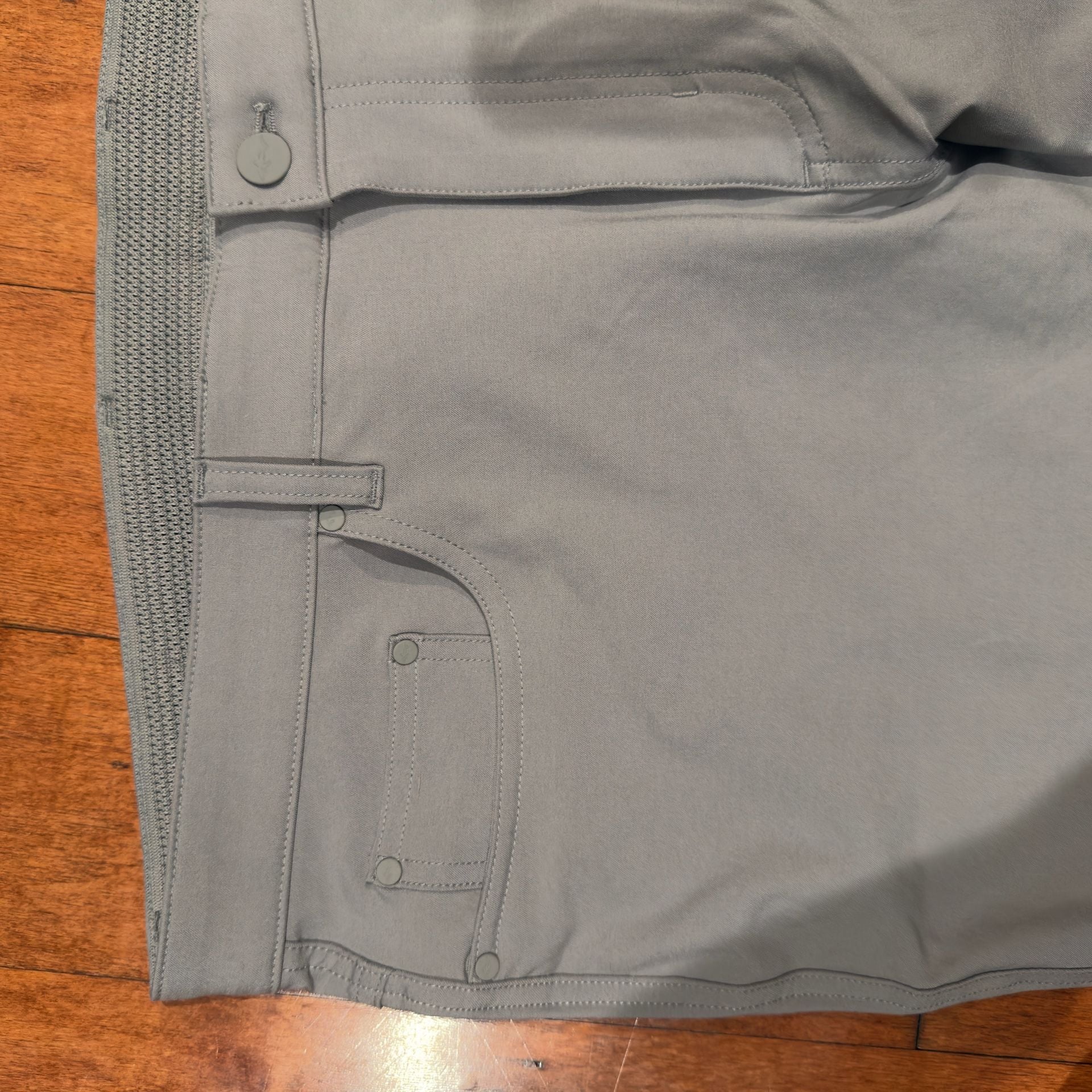 Greg Norman Golf Pants Performance Stretch Gray Size 36x30 Stained 7