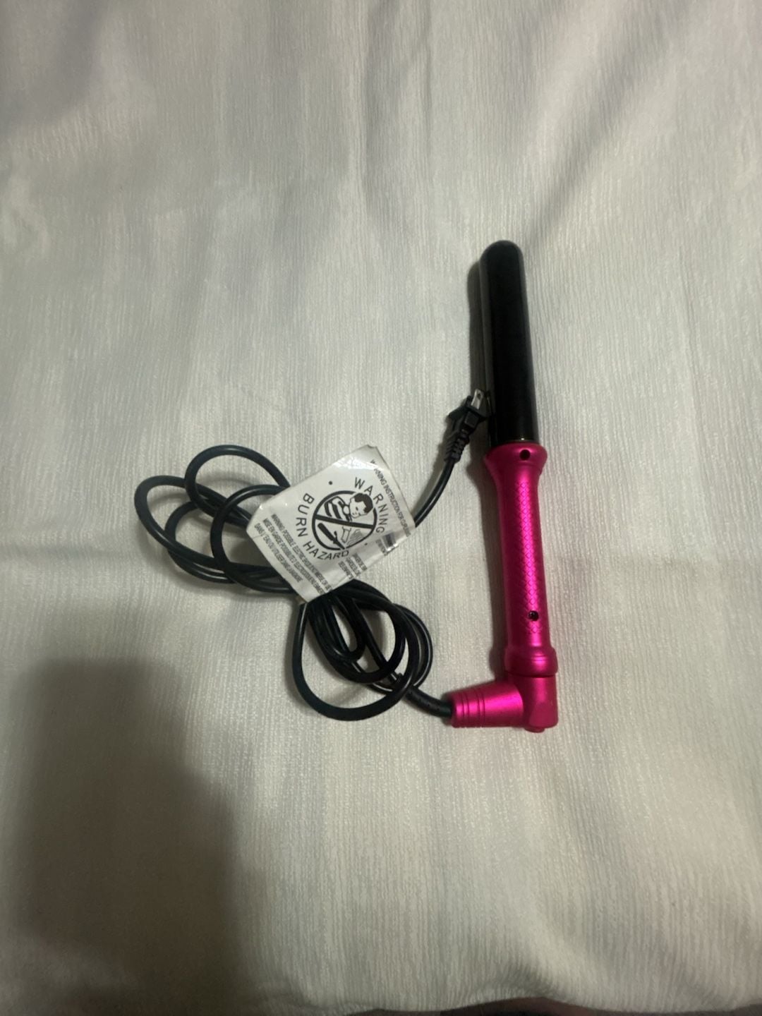 NuMe Pink Tourmaline Hair Curling Wand HB025u Salon 1.25 Inch Styling Iron 1